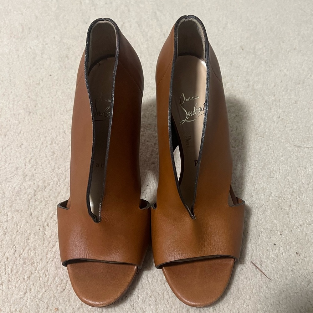 Christian Louboutin Leather D'Orsay Pumps Brown Size 5